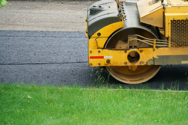 Best Residential Driveway Paver Services  in Lake Forest, CA